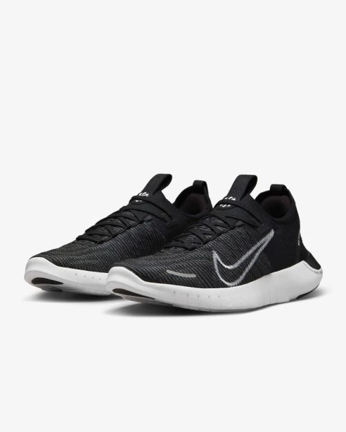 NikeFreeRNNNBlackWhiteMen s5