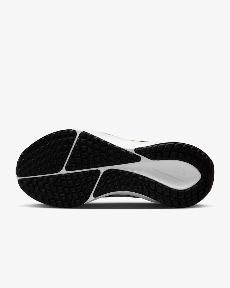 NikeVomero17BlackWhiteAnthraciteWIDEWomen s3