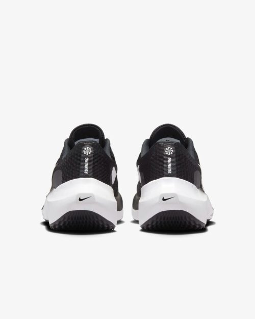 NikeZoomFly5BlackWhiteWomen s6